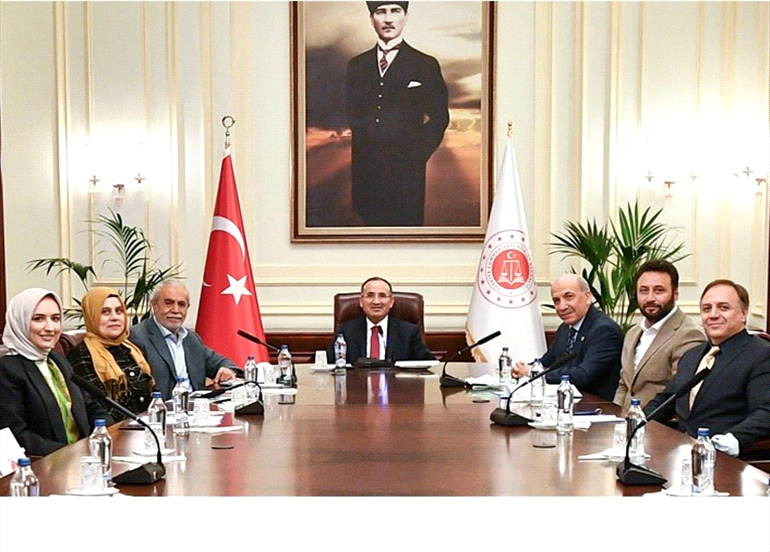 BARO BAŞKANIMIZ VE YÖNETİM KURULU ADALET BAKANI BOZDAĞ
