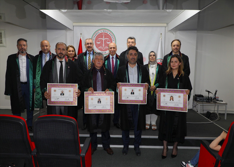 MESLEKTAŞLARIMIZ RUHSATNAMELERİNİ ALDILAR