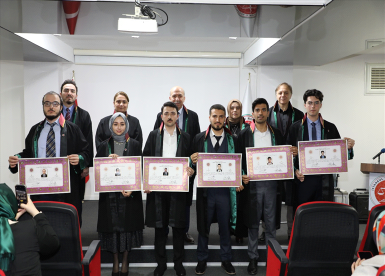 RUHSATLARINI ALDILAR…