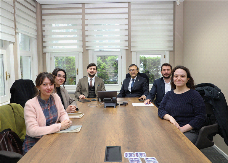 BİRLEŞMİŞ MİLLETLER YÜKSEK MÜLTECİ KOMİSERLİĞİ İLE TOPLANTI GERÇEKLEŞTİRDİK